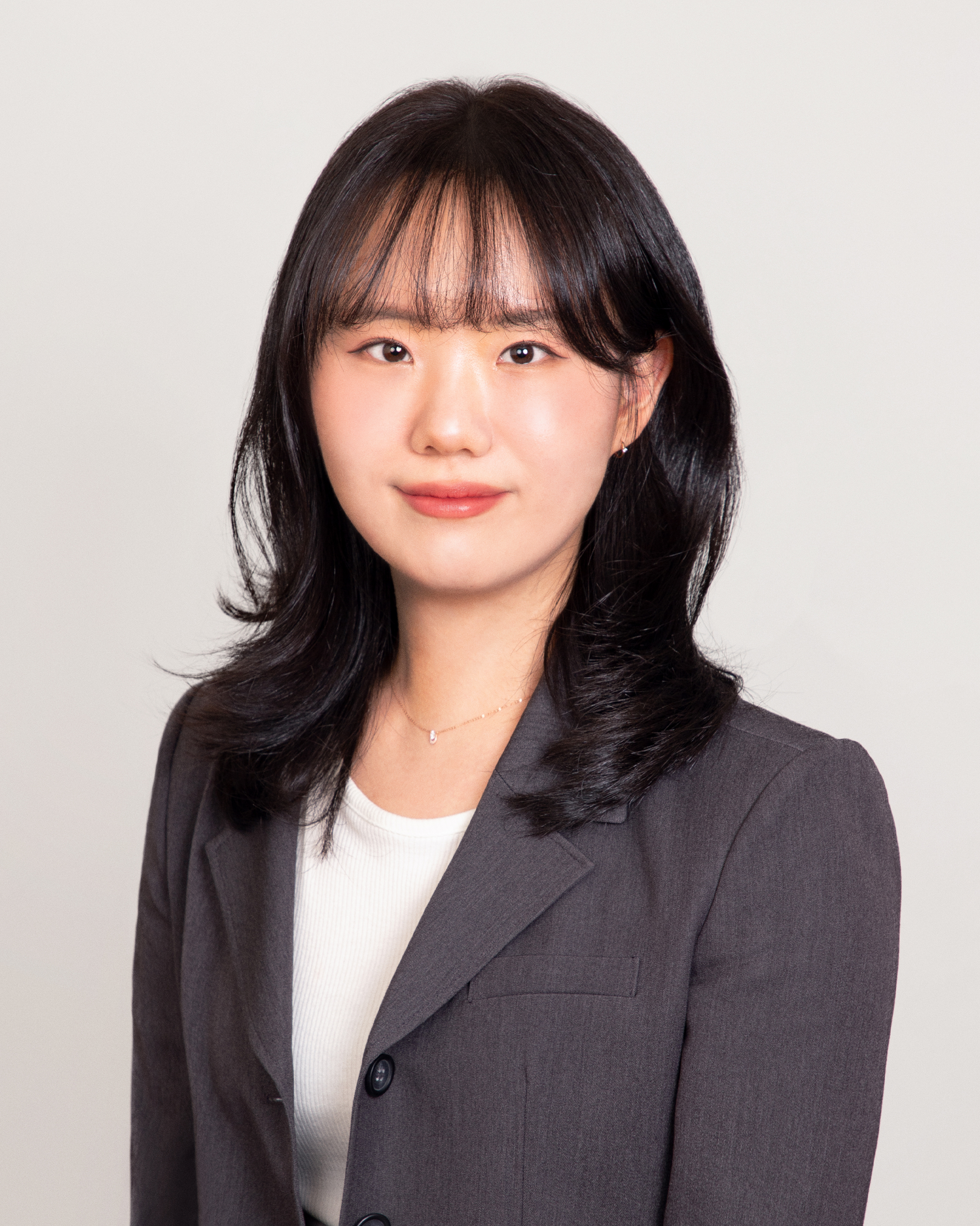 Sunha Hwang