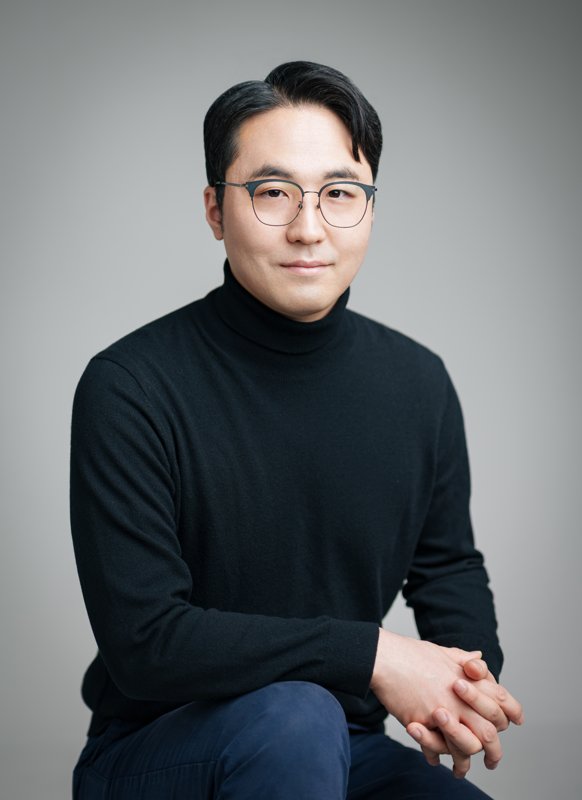 Professor Jongsoon Kim
